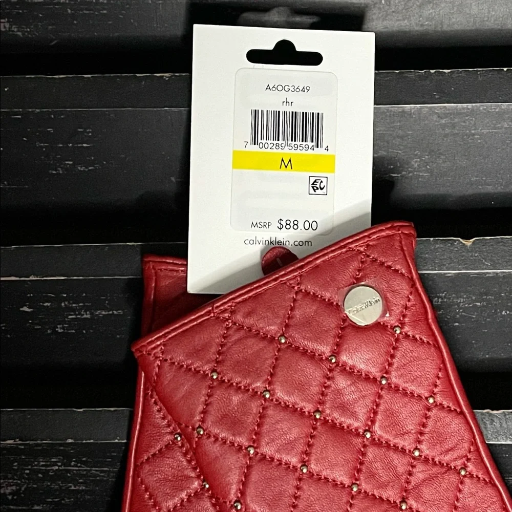 CALVIN KLEIN Quilted Genuine Leather Gloves